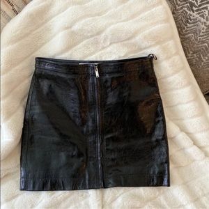Valentino Leather Full Zip skirt  size 4